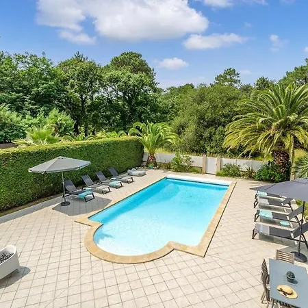 Cap-ferret Nyaraló *